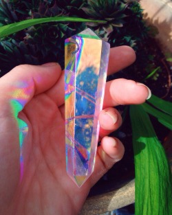 crystallauraa:  Psychedelic Angel Aura Quartz ☾   *please don’t remove my caption*  