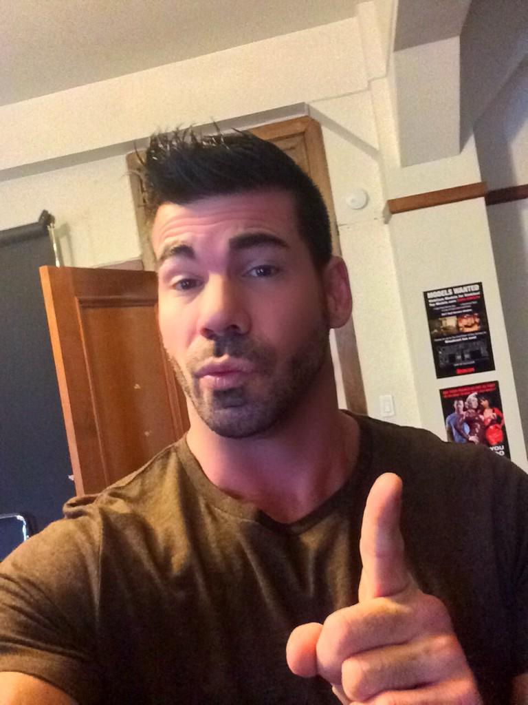 colungafrank:  BILLY SANTORO JANUAR 2015 TWITTER PICS