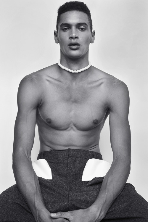  unpublished photographer: Sam Bayliss-Ibram stylist: Jayson Hindley model: Alex 