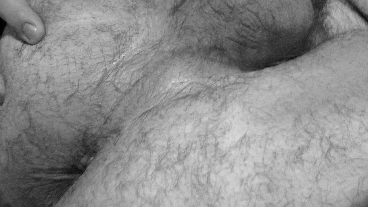 typingonehanded:  I had a request for a hole picture. So here ya go.