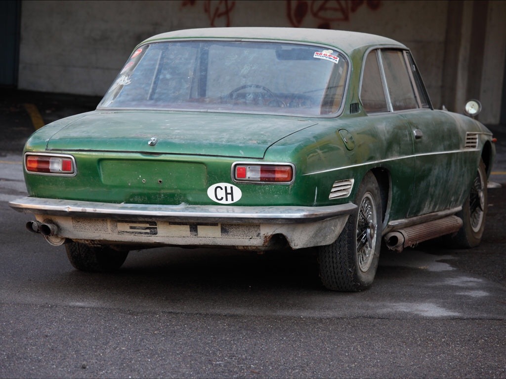 stefialte:  Precious Scrap: Iso Rivolta IR 300 GT Coupé by Bertone