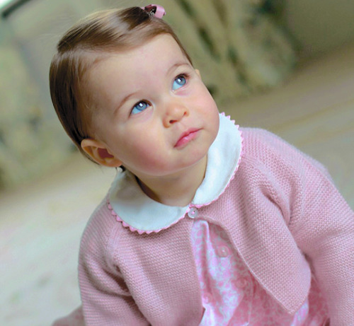Kensington Palace The Duke and Duchess are delighted to share new photographs of Princess Charlotte.