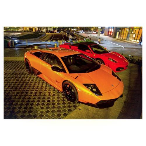 Keeping up with the orange theme is this spectacular Superveloce in Arancio Argos. Yassss. #Lambor