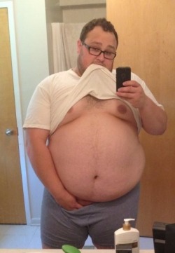 bigbelly12:  sexiest there is