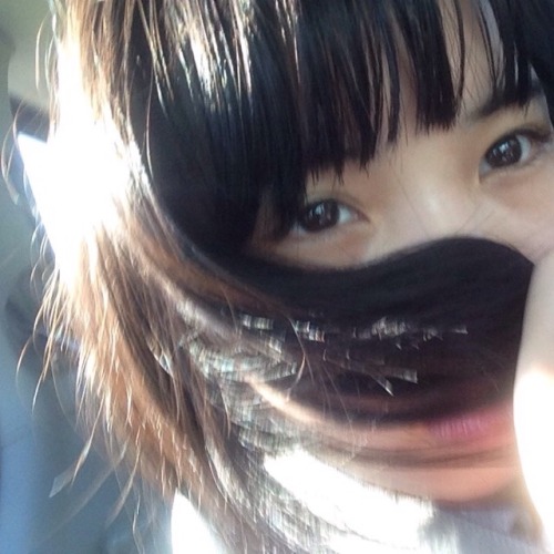 diyeo:  it’s so hot in canada rn -__-