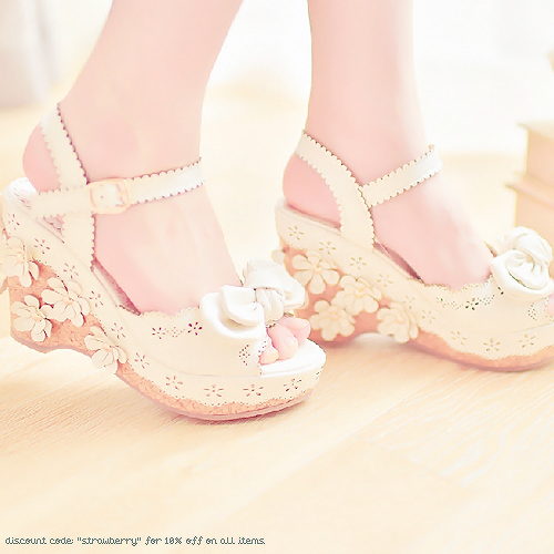 gasaii:Floral wedges [on sale] ♥ discount code: “strawberry”