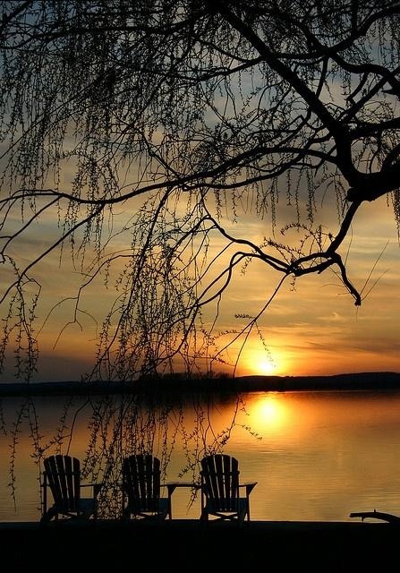 missblissfreshstart:  crescentmoon06:   Lake Ontario  💋 