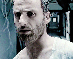 reedusgif: People leave messages to warn others