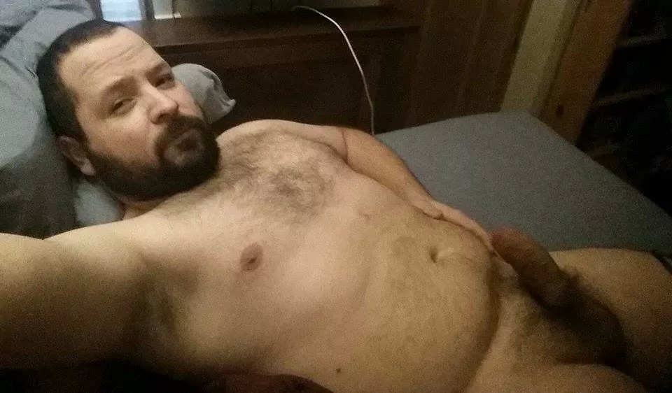 huskysausage:  New pictures… I have been a good boy.  Where’s my gift ?