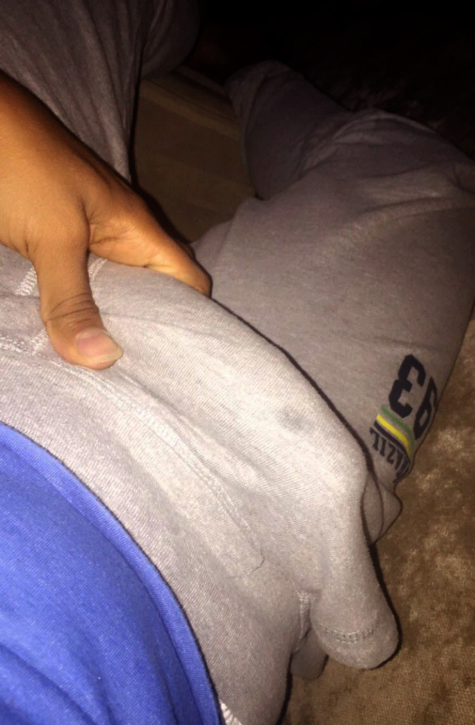 roaminfan-two:  Yuummm !!! Exciting Arab guy !!!
