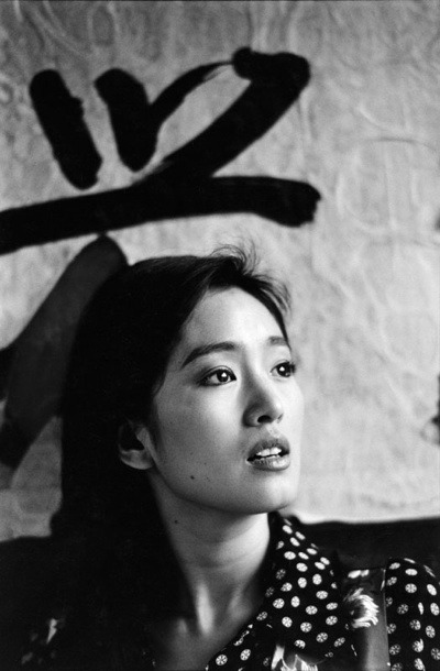 vintagewoc:Gong Li by Marc Riboud (1993)