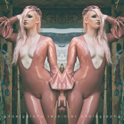 LRCiRL - Latex/Rubber Clothing in Regular