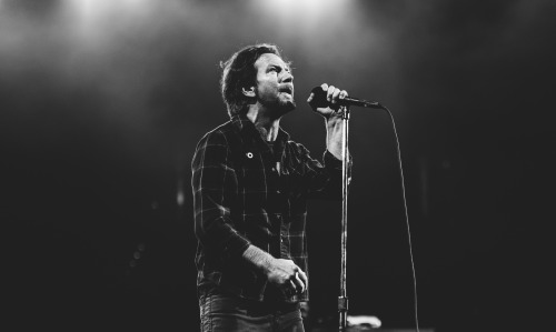 Eddie Vedder of Pearl Jamphotographed in Lexington, KYninalorenz.com - instagram 