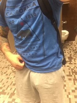 collegebulge:  #1 reason to go to college