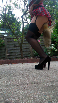 mistresspet: nickthehatworld:  onlyforme76  🐿 