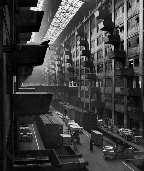 Brooklyn Army Terminal, 1949.   Andreas Feininger. Designed by Woolworth Building architect Cass Gil