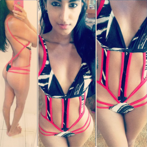 rajkaur-trini:  She sexy too bad!!!!