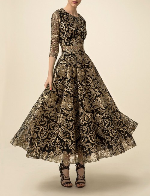 thelingerieaddict: skaodi: Marchesa Notte Spring 2016. Holiday party dresses
