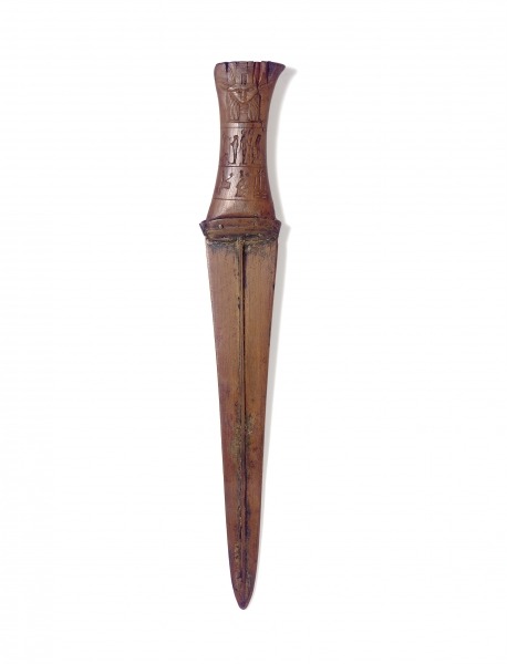 grandegyptianmuseum:Daggerfrom the reign of Ramesses V, grip carved with head of Hathor.Wood and bro