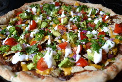 vegan-yums:  Vegan nacho pizza / Recipe