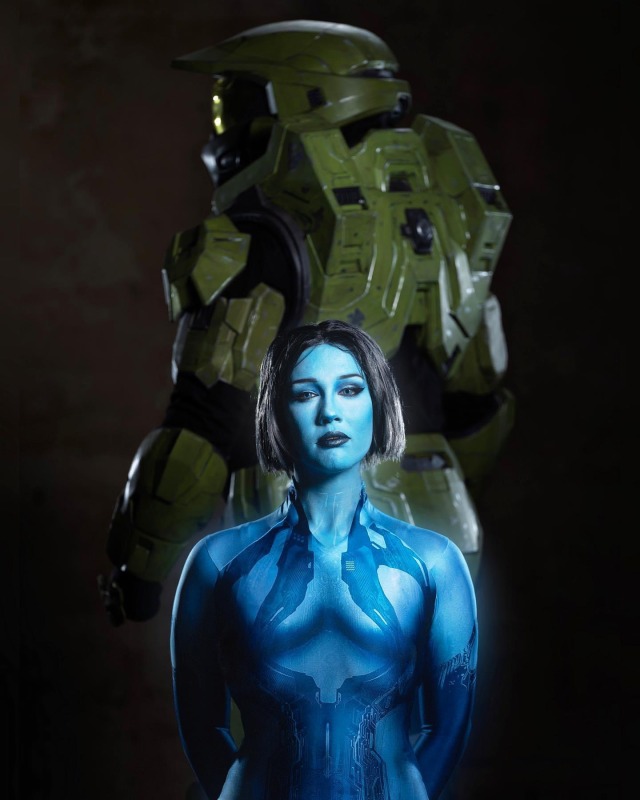 Halo Cortana and Master Chief Cosplay by Soylent Cosplay