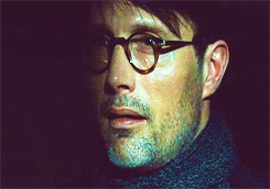 mcavoyings:Mads Mikkelsen + lip licking