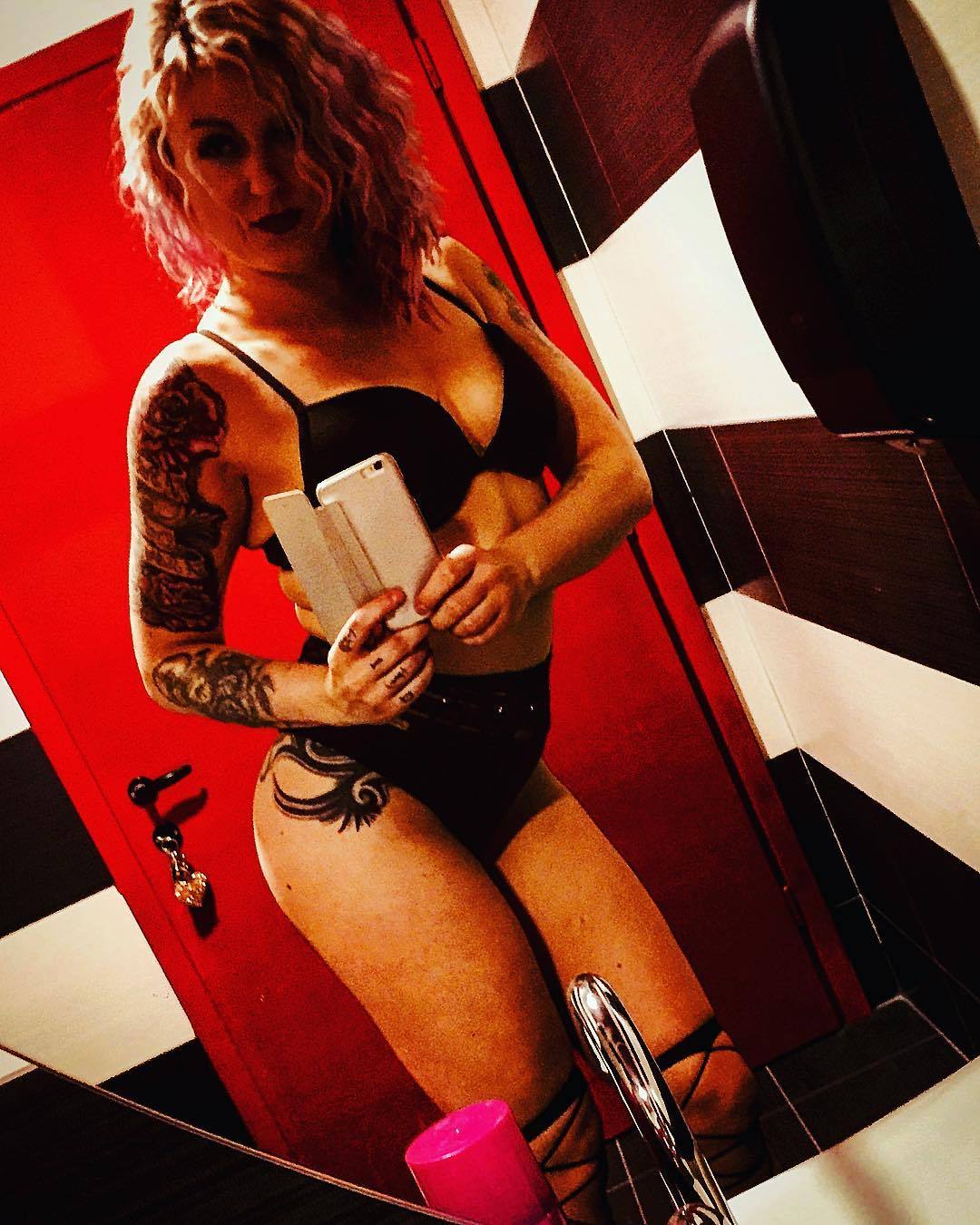 stripper-locker-room:  https://www.instagram.com/iamsunny_wild/