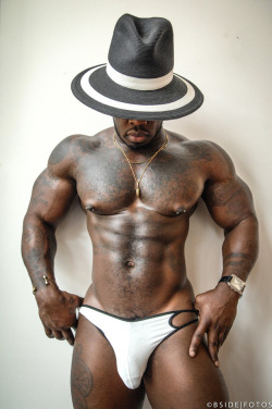 serviceforblacklatinomen: Hot!!! 🔥🔥🔥🔥  Mmmmm