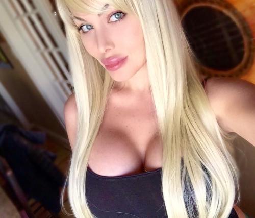 Porn photo Trying on a different look #blonde by veronikablack88