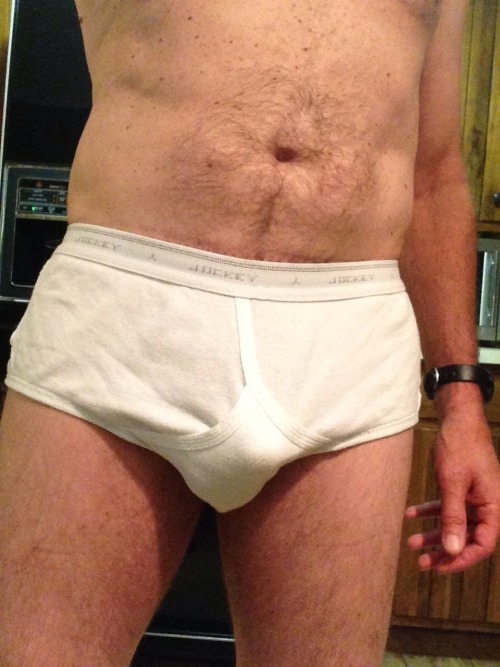 briefs6335: After wearing them all day and sleeping in them even jockeys get stretched out and a lit