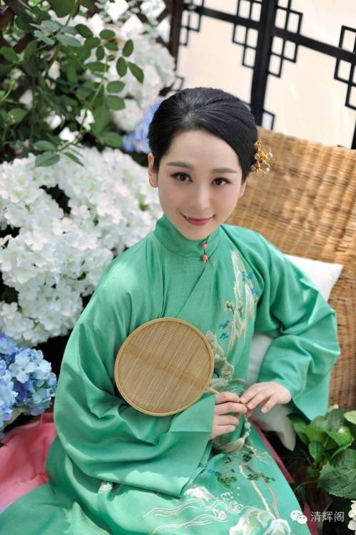 Traditional Chinese hanfu, trailer of 2015 May Collection by 清辉阁Qinghuige 