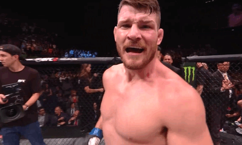 ildirigente:  Michael Bisping shocks the world with 1st-round KO of   Luke Rockhold to become Britain’s first UFC champion. 
