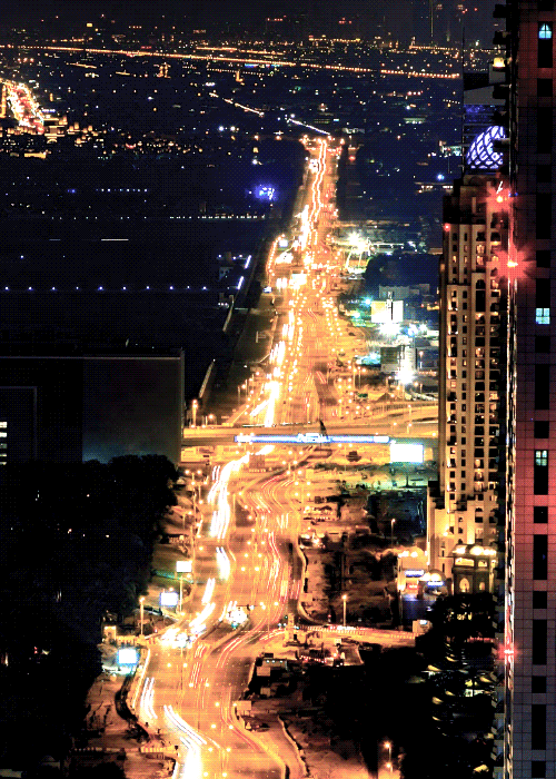 laterooms:  City Lights.  Via phinneytildeath  