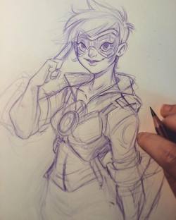 sweeney-boo:  Overwatch tracer #sketchs #sketching