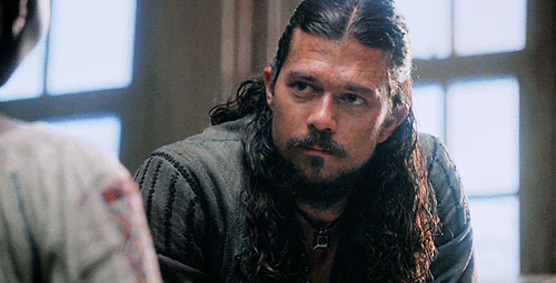 shadow-magnet:John Silver Appreciation Week -  Favorite Relationships“I’m committed to Flint. I’m co