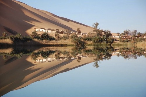 Sex starry-eyed-wolfchild:  Oum al-Maa Lake, pictures