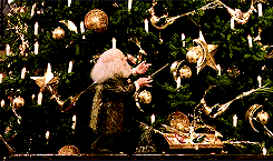 p-pikachu:  Merry Christmas. Merry Christmas. Ring the Hogwart bell.Merry Christmas,