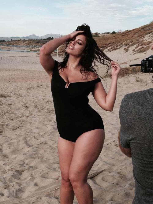 curveappeal:  Ashley Graham for Elle Quebec, adult photos