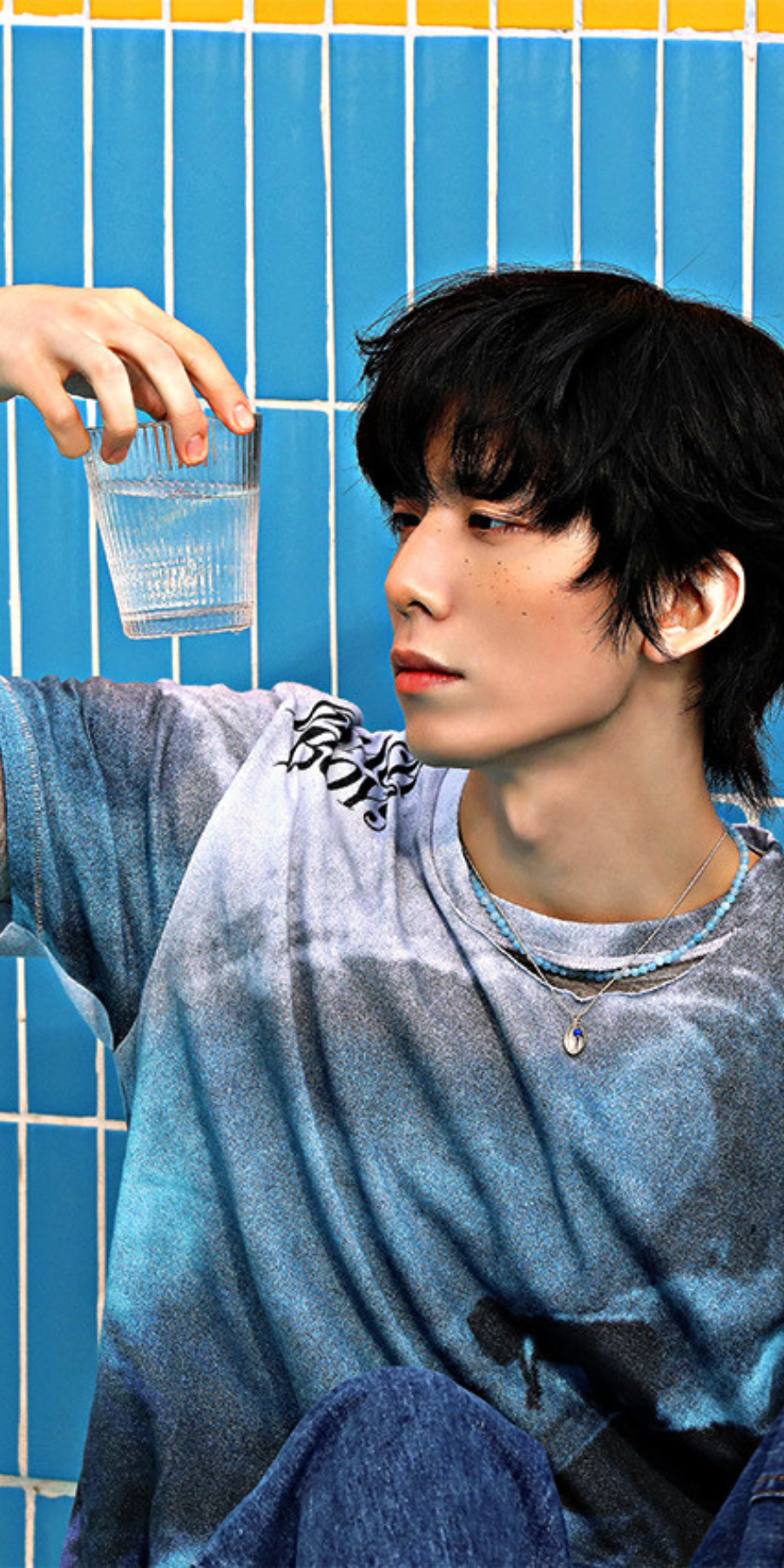 . . Hwiyoung Lockscreens