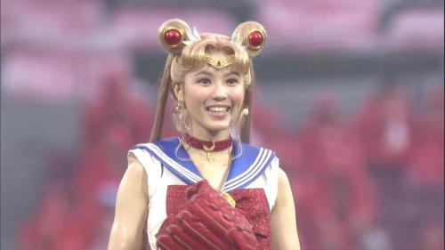 landofanimes:Pretty Guardian Sailor Moon The Super Live x CarpKanae Yumemiya as Sailor Moon does the