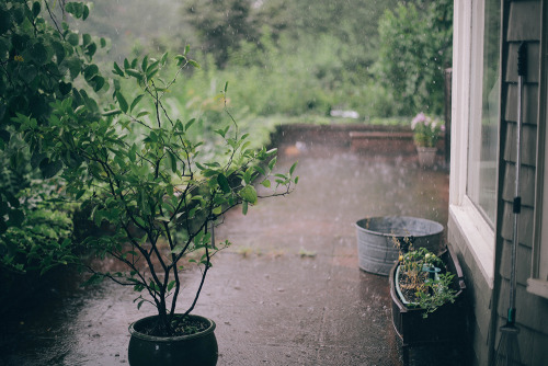 blindthoughts:  Summer storms. 7/23/2013 adult photos