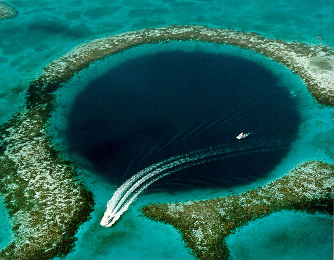 sixpenceee: The Great Blue Hole is an underwater sinkhole off the coast of Belize.