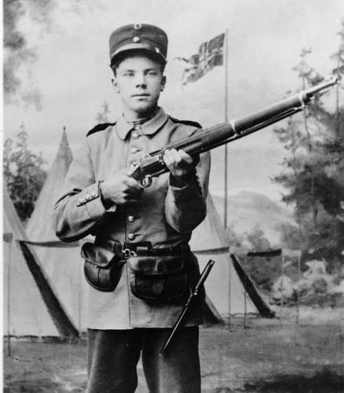 Norwegian soldier with Krag Jorgensen rifle, late 19th or early 20th century.