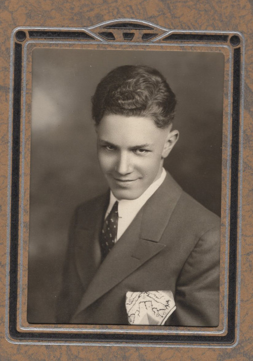  Talk About Your Bedroom Eyes! Vintage portrait of a very sexy man - downright devilish & delish