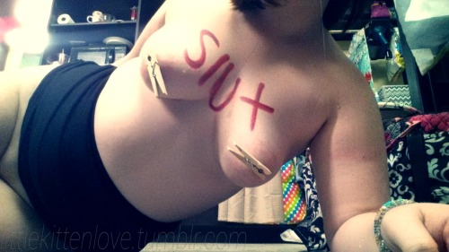 Sex littlekittenlove:  Ayyyyyyye  “Slut” pictures