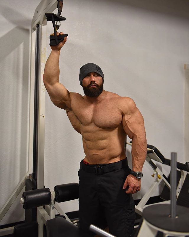 Jason huh бодибилдер