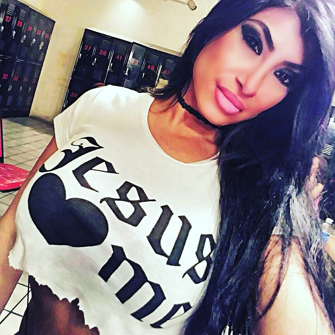 stripper-locker-room:  kimmie_jade