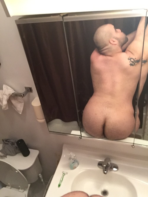 rnbprince25:  rnbprince25:  rnbprince25:  U wouldn’t know what to do if you had it  Any takers?  Where daddy at?