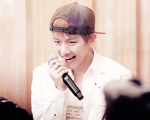 byunbunnie:  the cutest 