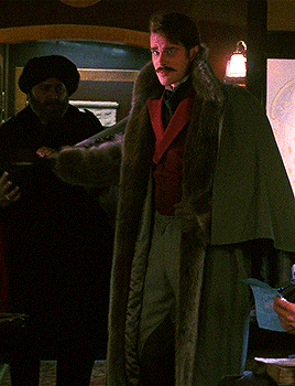 cinemaspam:Bram Stoker’s Dracula (1992) dir. Francis Ford Coppola– costume design